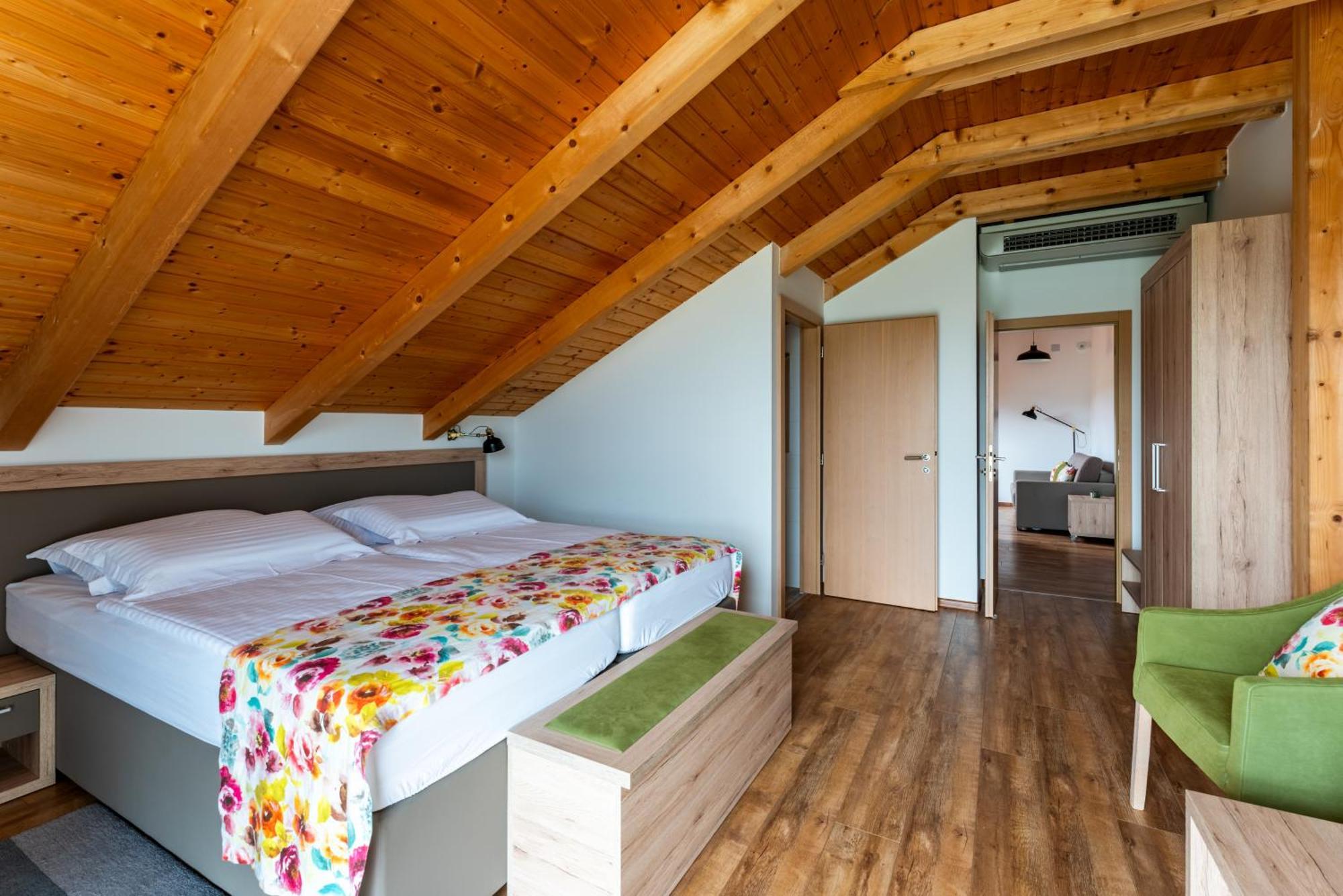 Bed&Breakfast Vinarija Coner Bjelovar Chambre photo