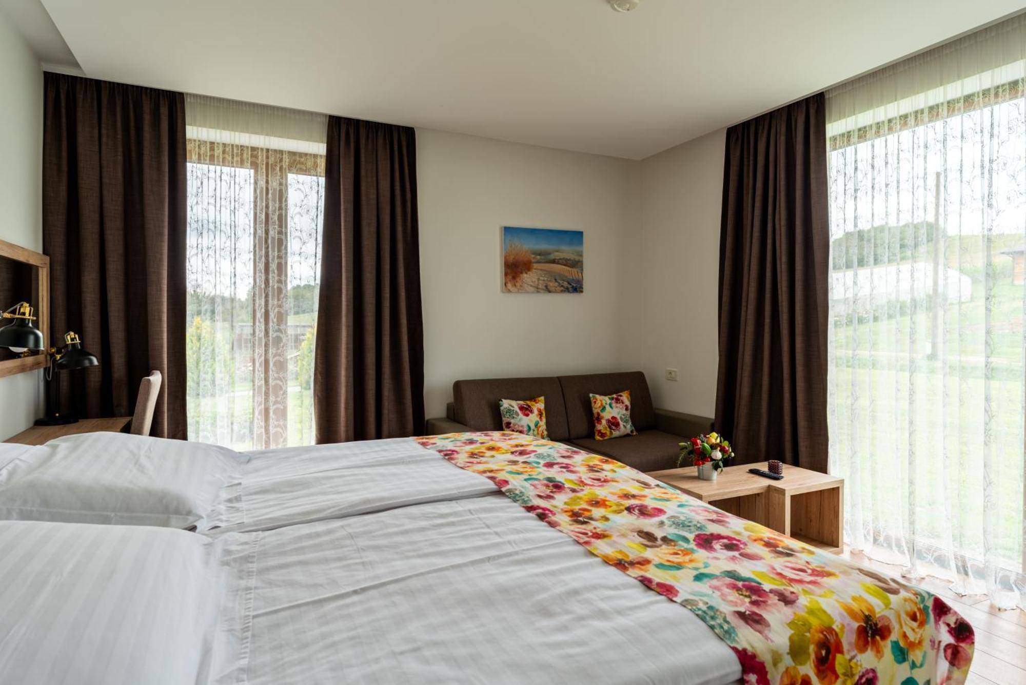Bed&Breakfast Vinarija Coner Bjelovar Extérieur photo