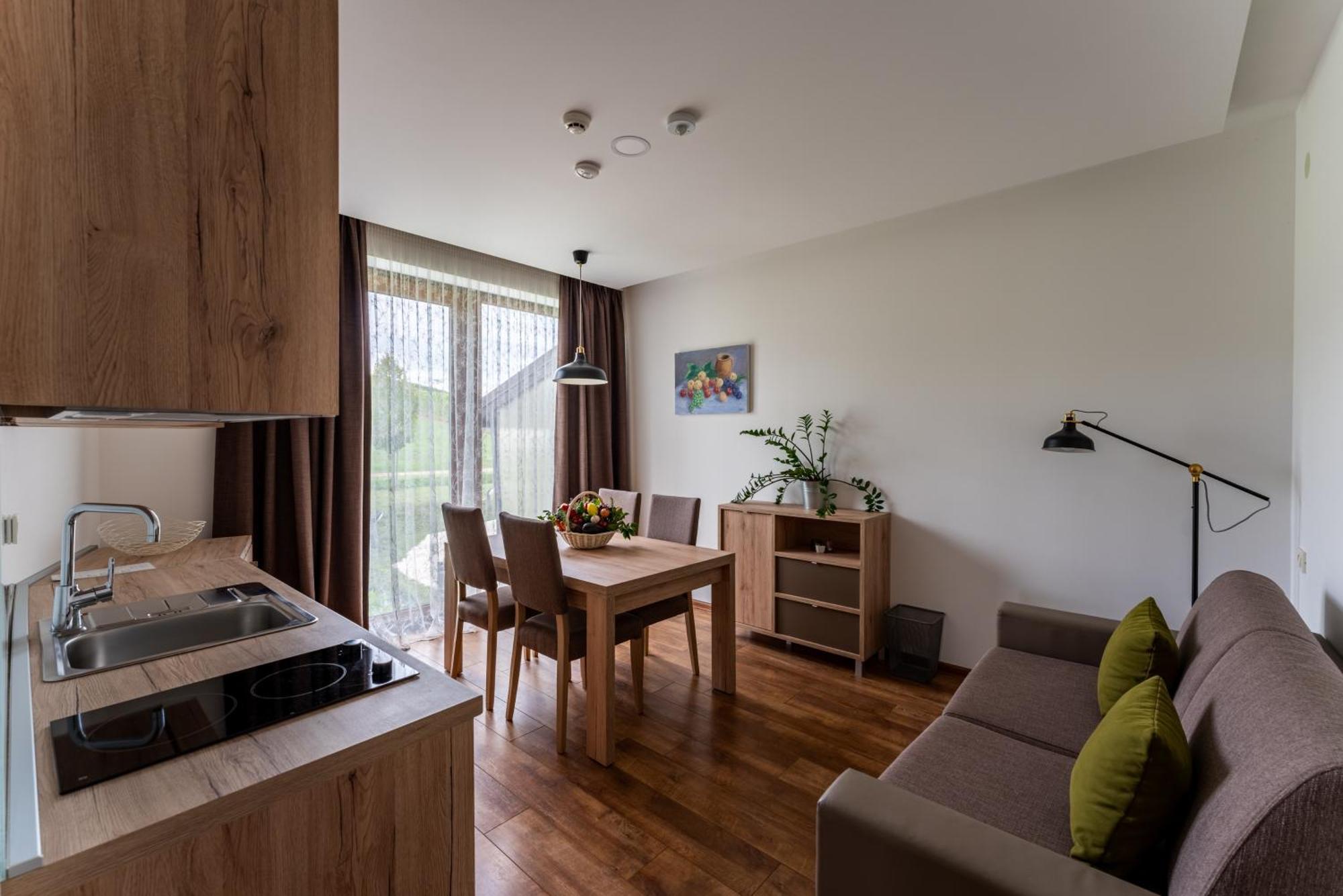 Bed&Breakfast Vinarija Coner Bjelovar Extérieur photo