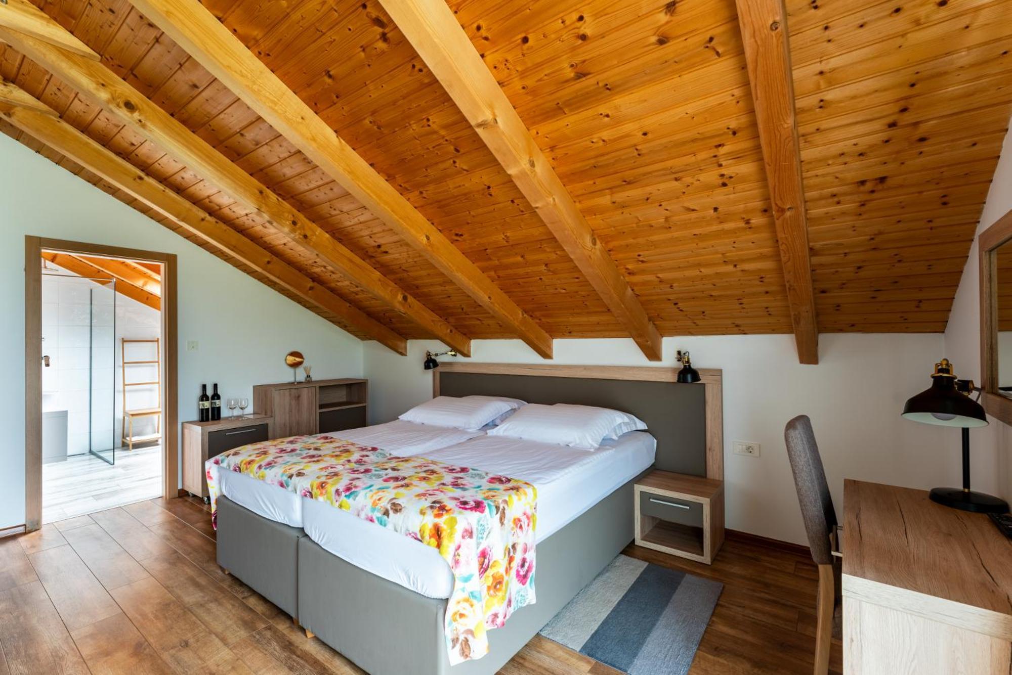 Bed&Breakfast Vinarija Coner Bjelovar Extérieur photo