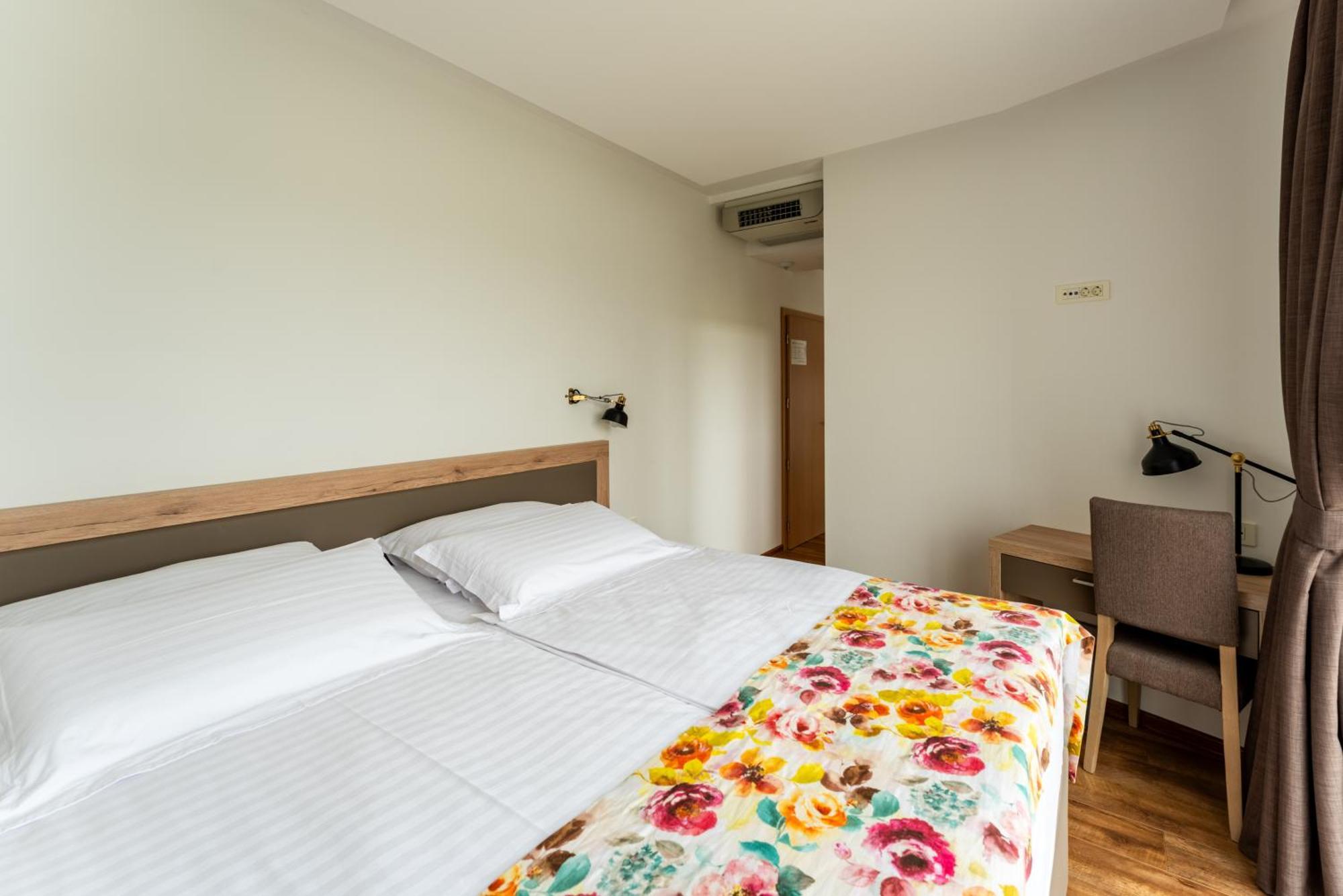 Bed&Breakfast Vinarija Coner Bjelovar Extérieur photo