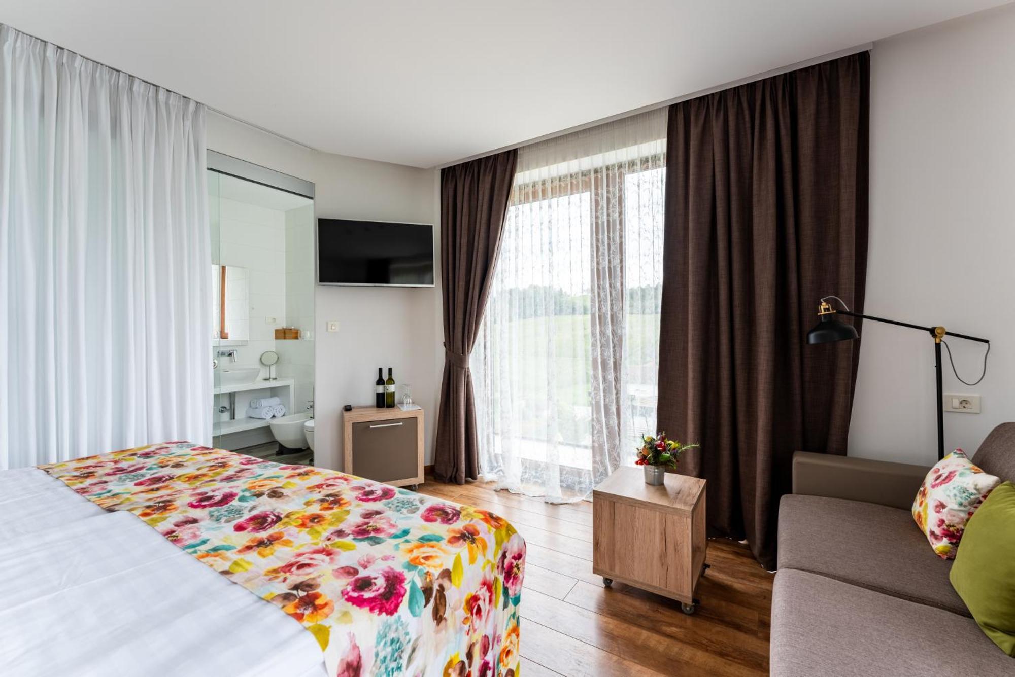Bed&Breakfast Vinarija Coner Bjelovar Chambre photo
